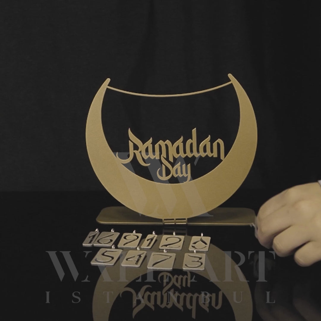Ramadan Calendar Metal Tabletop Decor - WAMH125