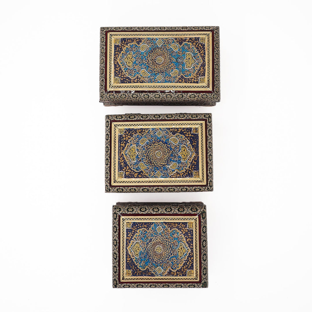 Traditional Motif | Handcrafted Hatem-Inlaid Wooden Box - WAAH125