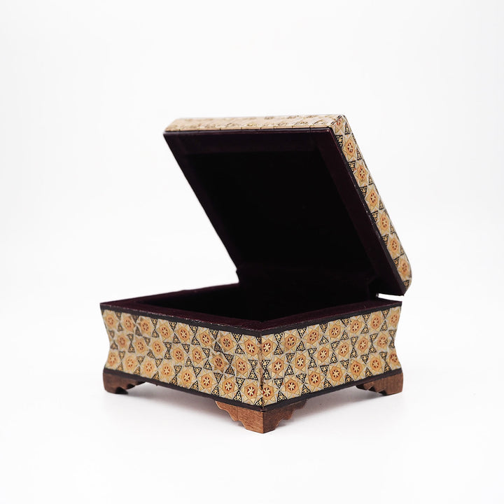 Traditional Motif | Handcrafted Hatem-Inlaid Wooden Box - WAAH132