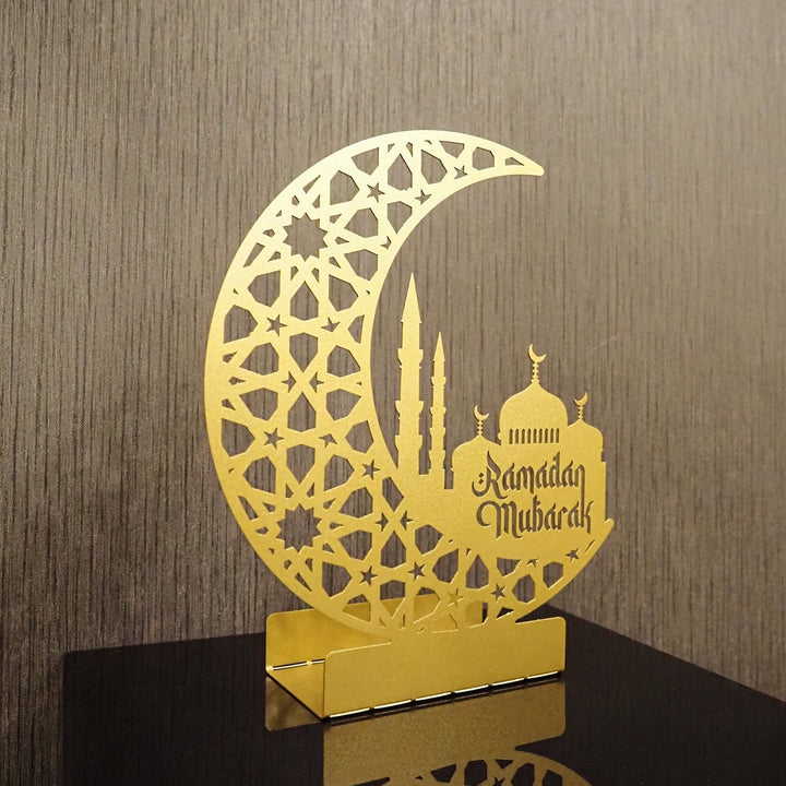 Metal Tabletop Decor with "Ramadan Mubarak" Inscription - WAMH191