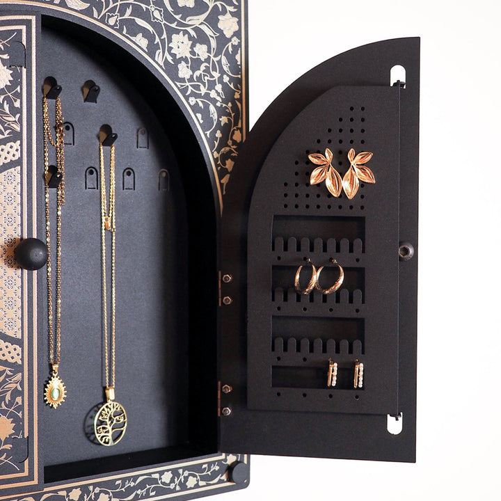 Metal Jewelry Wall Stand - WAMH212